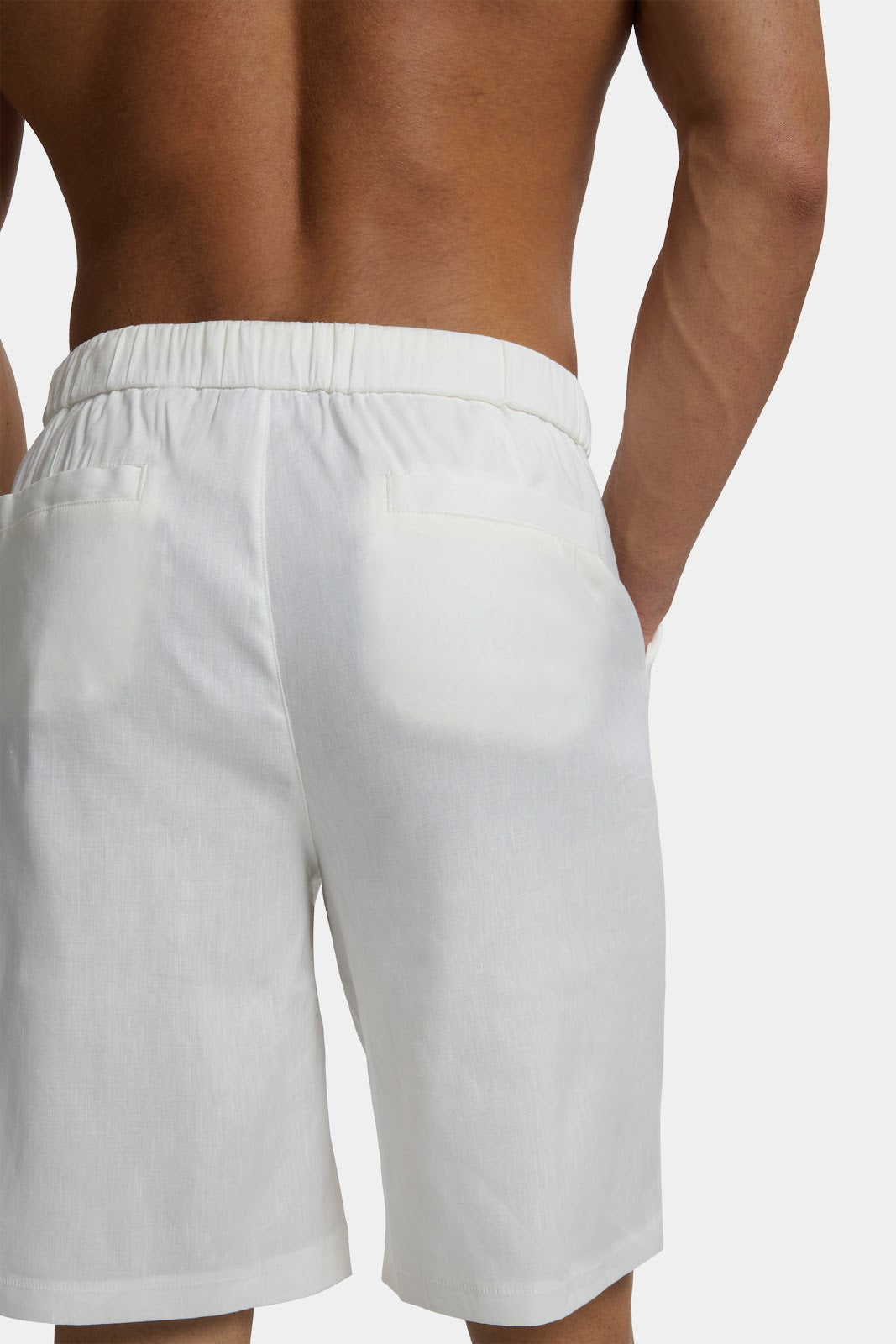 THE LINEN SET