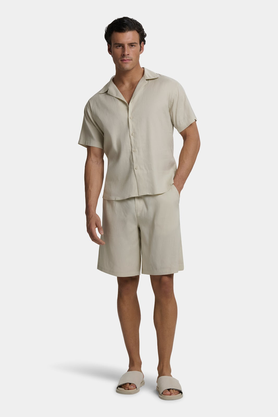 THE LINEN SHORT SLEEVE SHIRT