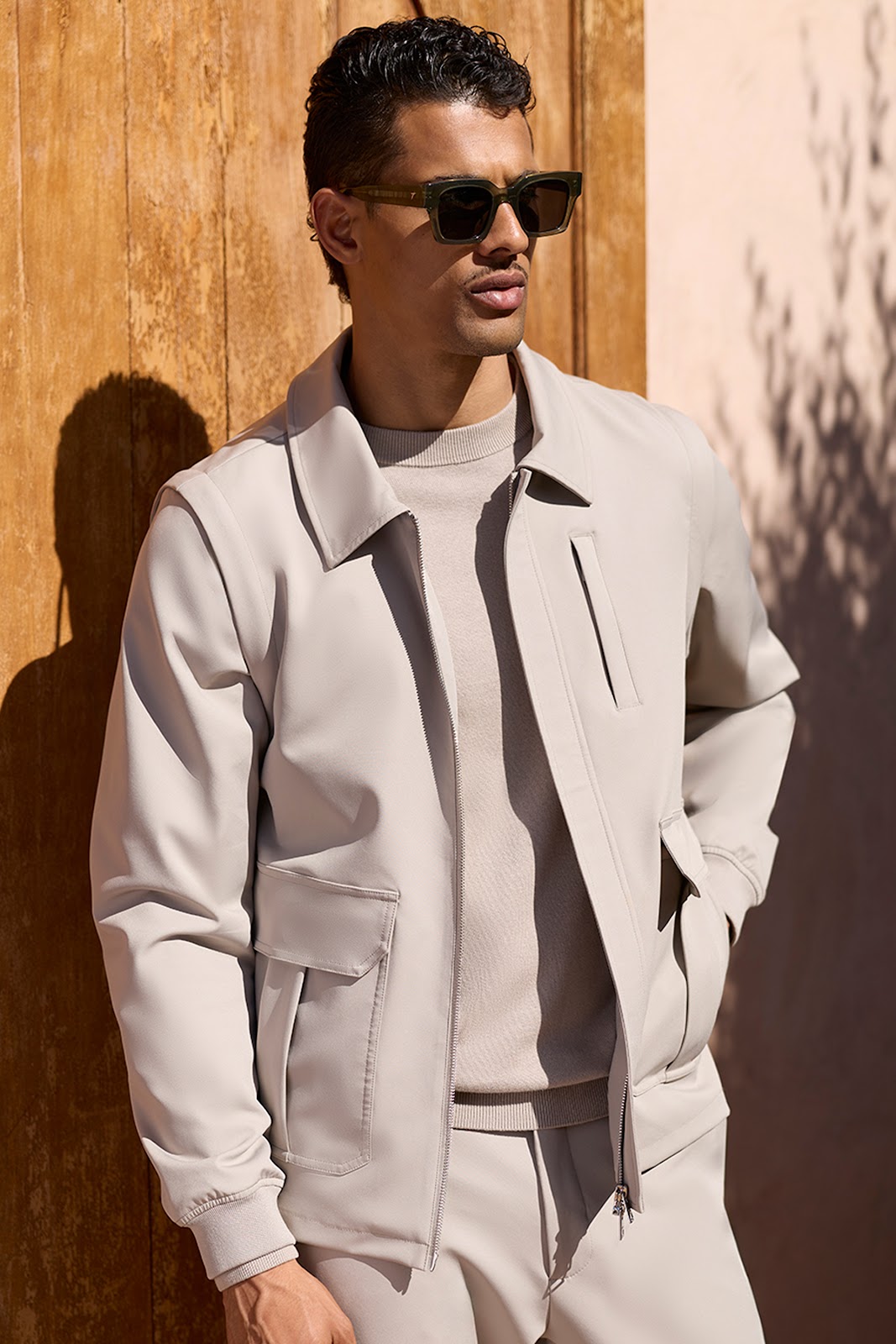 THE 2-IN-1 JACKET