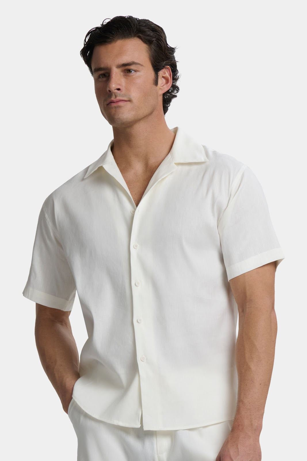 THE LINEN SHORT SLEEVE SHIRT